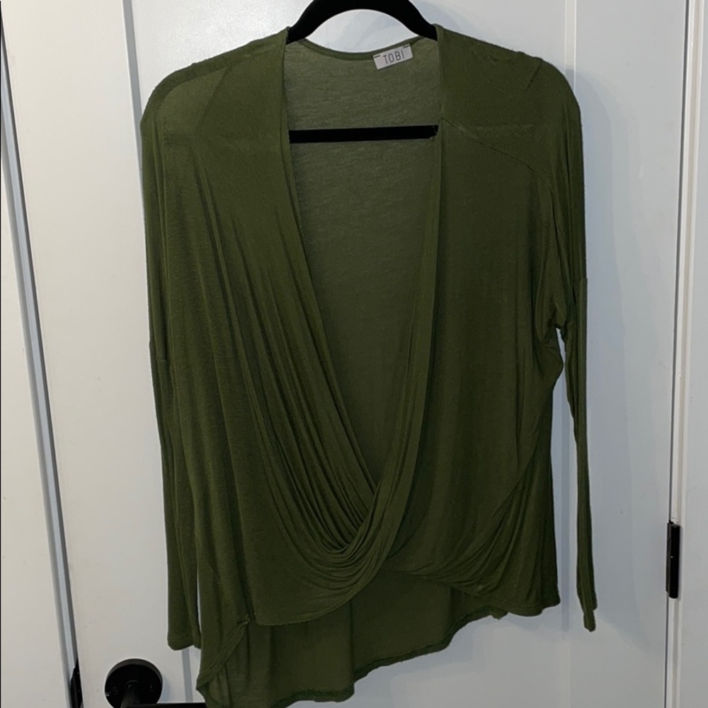 Cross in front / wrap sweater top